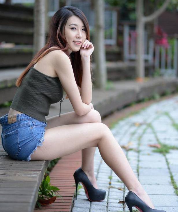 床上的诱情诱惑原始资源